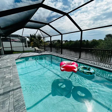 Casa Barcelona Cape Coral Villa